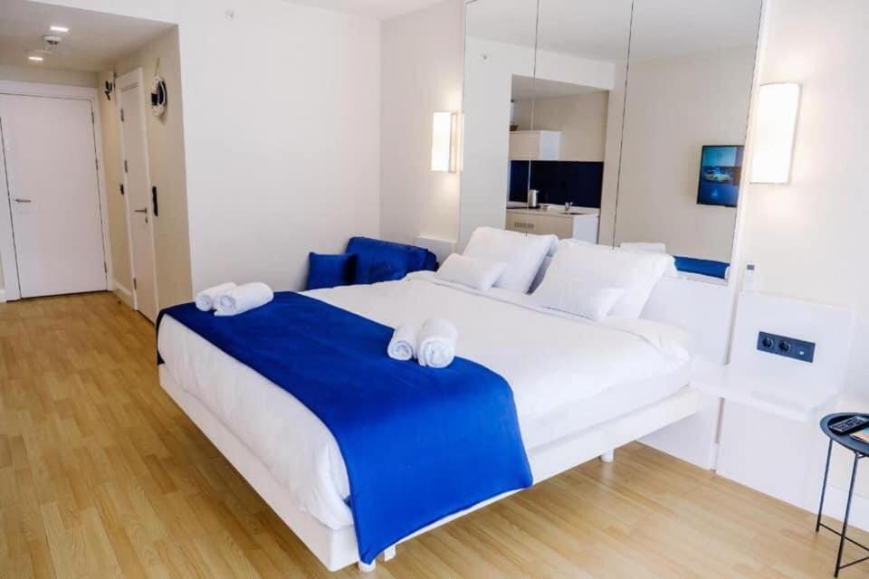 Orbi Citu Apart-Hotel Batoemi Buitenkant foto