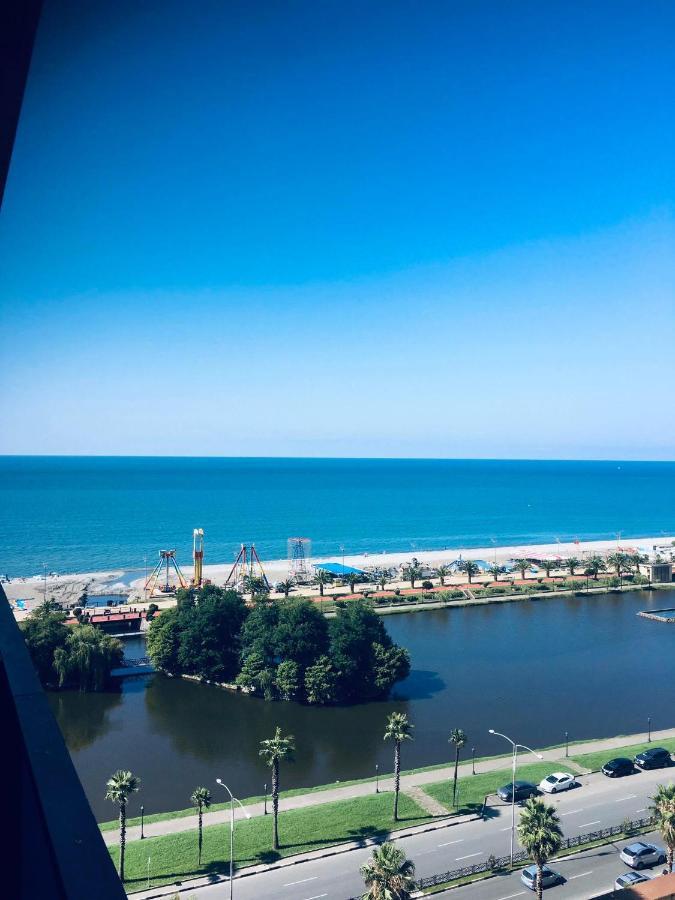 Orbi Citu Apart-Hotel Batoemi Buitenkant foto